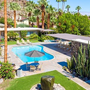 Desert Hills - 21 And Over (Adults Only)